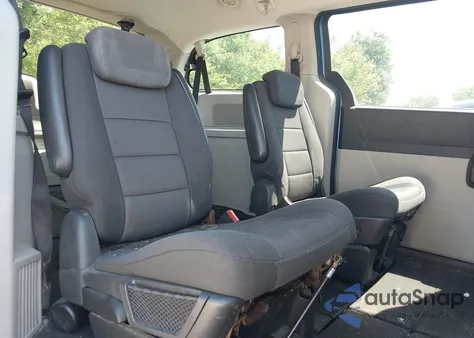 2008 Dodge Grand Caravan Sxt из США, поврежденный, VIN 2D8HN54P48R657928